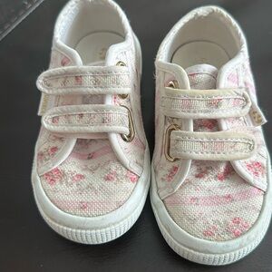 Loveshackfancy x superga toddlers girls sneaker 8.5